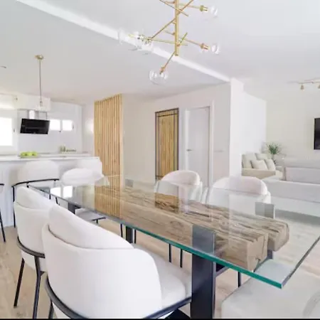 Elegante Completamente Nuevo * Fuengirola