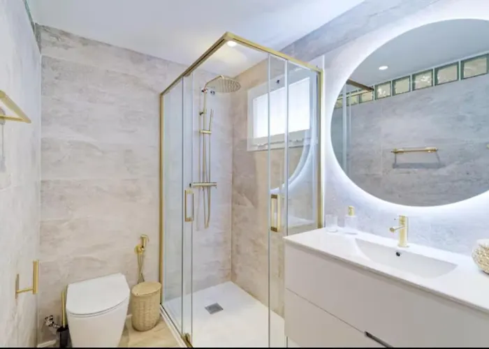 Elegante Completamente Nuevo Daire Fuengirola